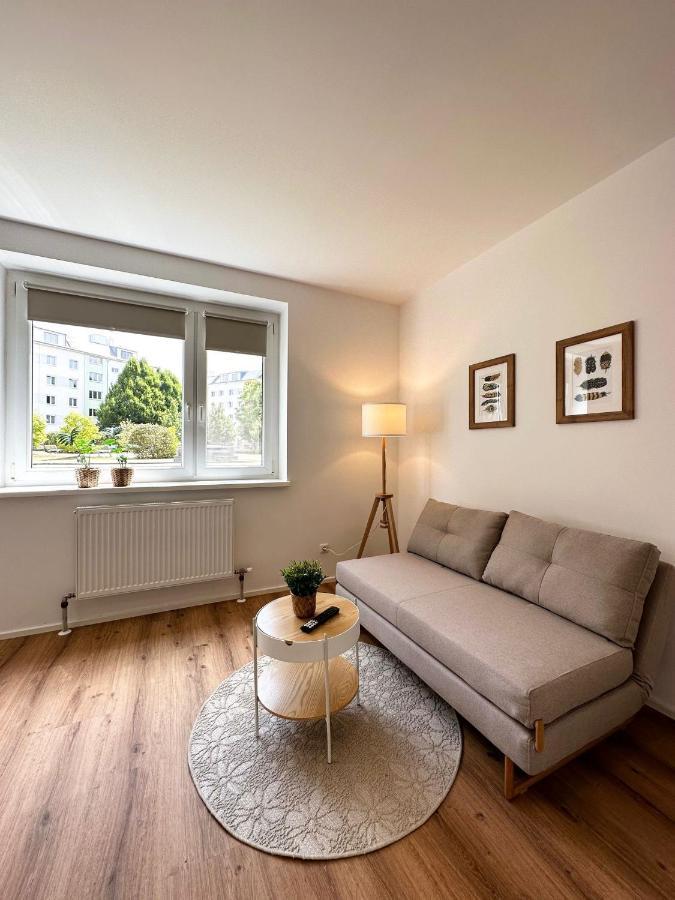Stayroom I 